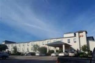Comfort & Hotel Burnet