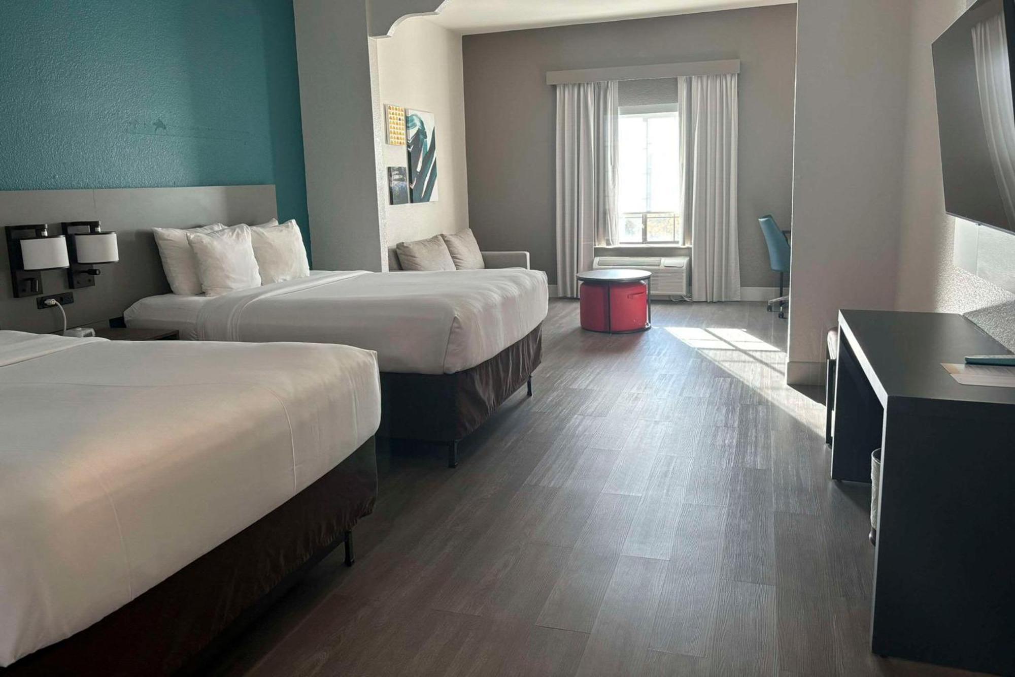 Comfort & Hotel 3*
