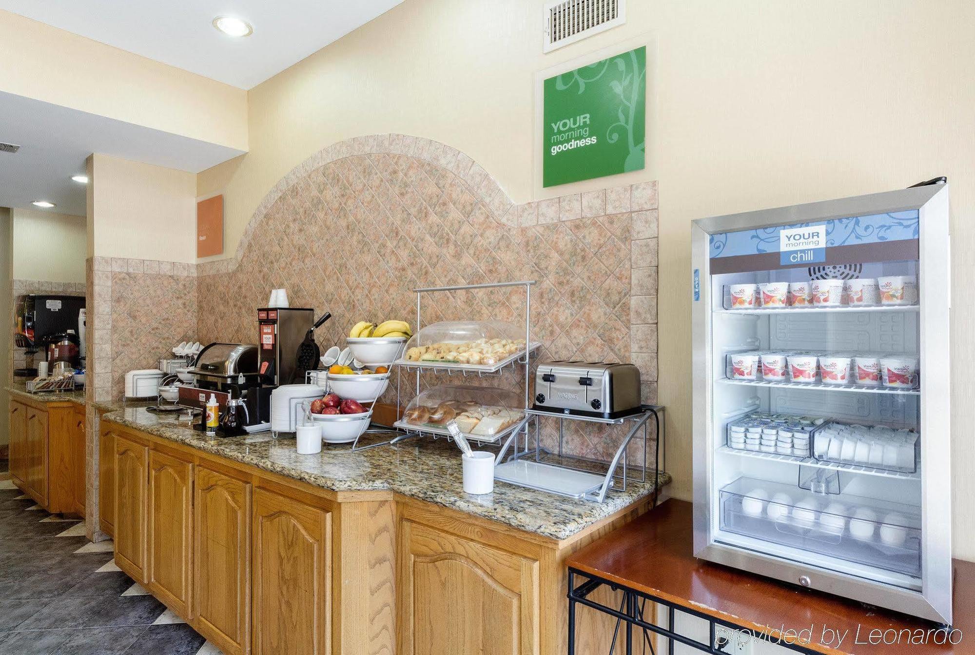 Comfort Inn&suites Hotel